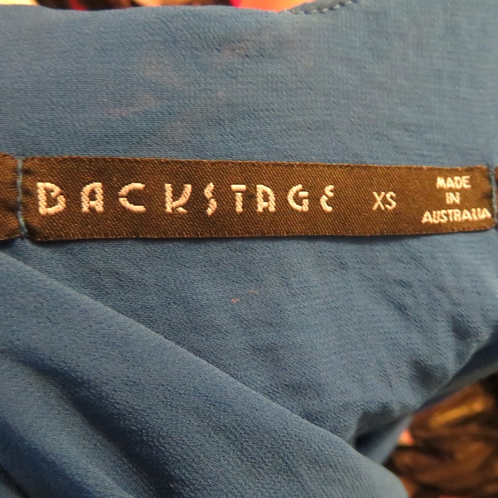 BACKSTAGE BLUE RUFFLE TOP XS - Picture 5 of 5